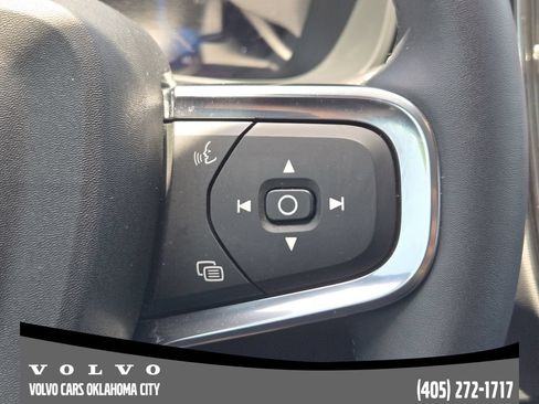 Used 2023 Volvo XC40 Recharge Ultimate AWD/4WD image 23