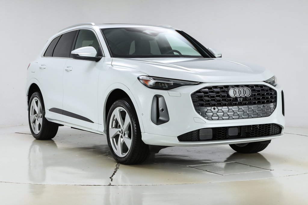 Used 2025 Audi Q5 Premium w/ Premium Plus AWD/4WD image 31