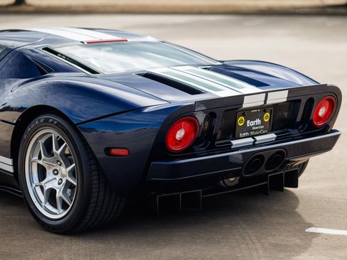 Used 2006 Ford GT 4 Option 1 OWNER FROM NEW image 31