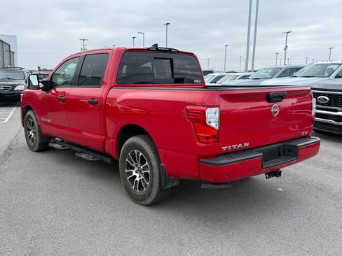 Used 2024 Nissan Titan SV w/ SV Convenience Package image 21
