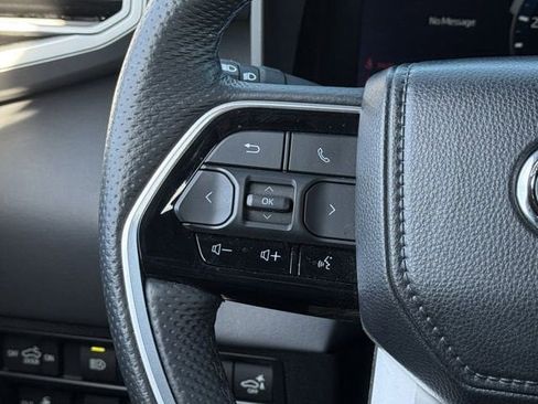 Used 2025 Toyota Tundra Platinum image 14