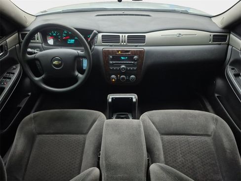 Used 2013 Chevrolet Impala Police image 14