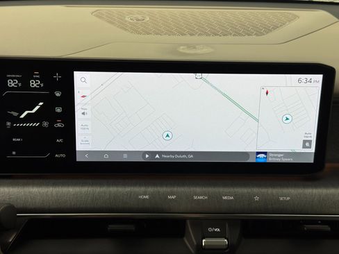 Used 2024 Kia EV9 Land image 26