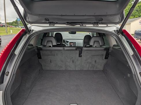Used 2017 Volvo XC60 T5 Inscription w/ Preferred Option Package AWD/4WD image 14