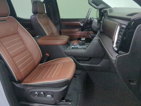 Used 2026 GMC Sierra 1500 Denali Ultimate AWD/4WD image 38