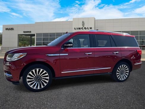 Certified 2019 Lincoln Navigator Reserve w/ Cargo Package image 7