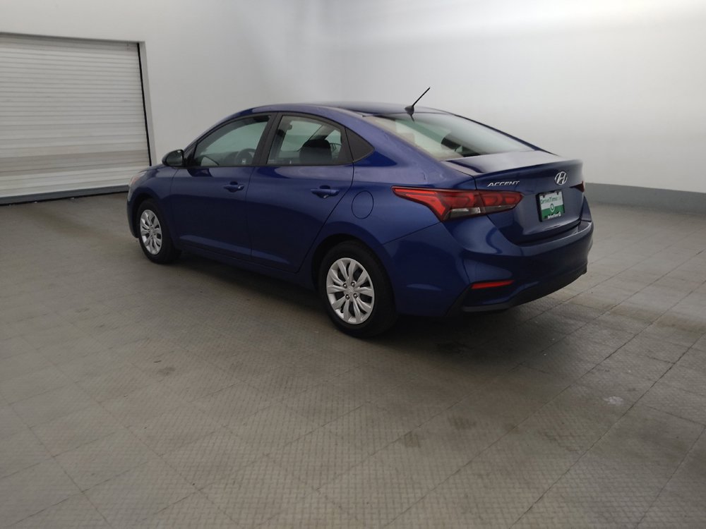 Used 2021 Hyundai Accent SE FWD image 3