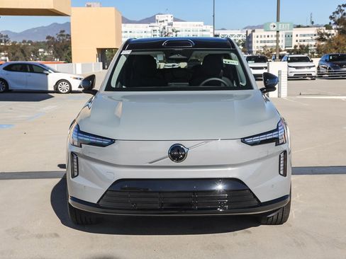 New 2025 Volvo EX90 Ultra w/ Protection Package Premier image 2