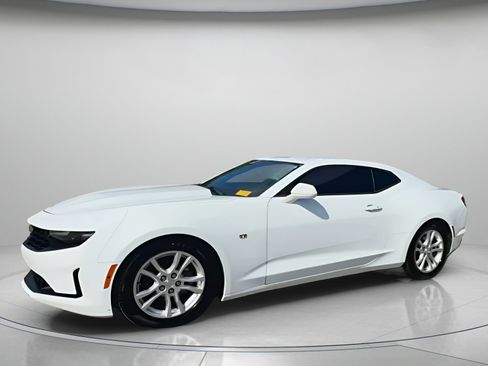 Used 2020 Chevrolet Camaro LS image 13