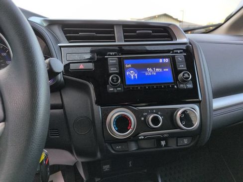 Used 2020 Honda Fit LX image 16