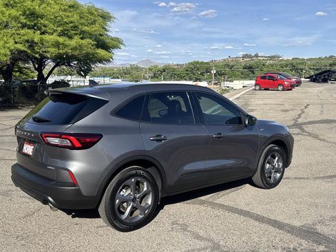 Used 2025 Ford Escape ST-Line Select image 7