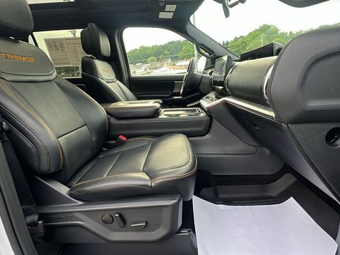 Used 2026 Ford Expedition Tremor AWD/4WD image 13