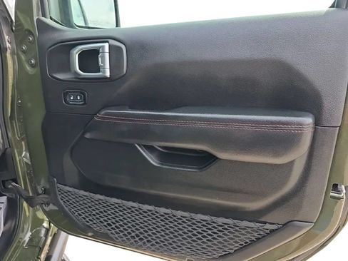 Used 2021 Jeep Gladiator Rubicon AWD/4WD image 21