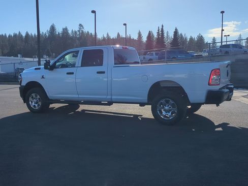 Used 2024 RAM 2500 Tradesman image 4