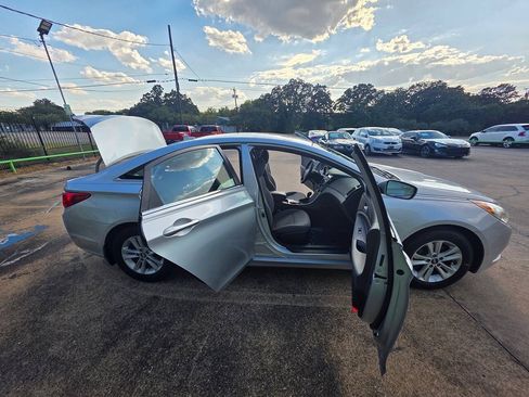 Used 2013 Hyundai Sonata GLS FWD image 35