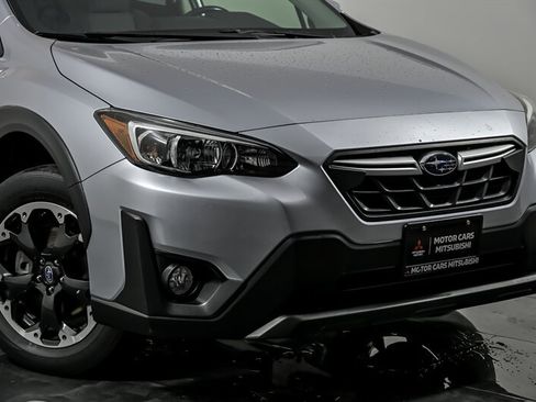 Used 2022 Subaru Crosstrek 2.0i Premium AWD/4WD image 2