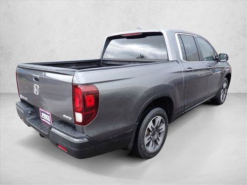 Used 2017 Honda Ridgeline RTL image 4