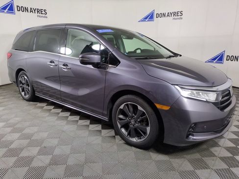 Used 2024 Honda Odyssey Elite image 7