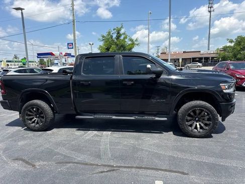 Used 2019 RAM 1500 Laramie AWD/4WD image 5