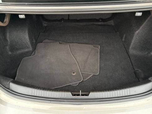 Used 2024 Chevrolet Malibu LT FWD image 23