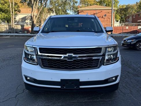 Used 2018 Chevrolet Tahoe LT image 2