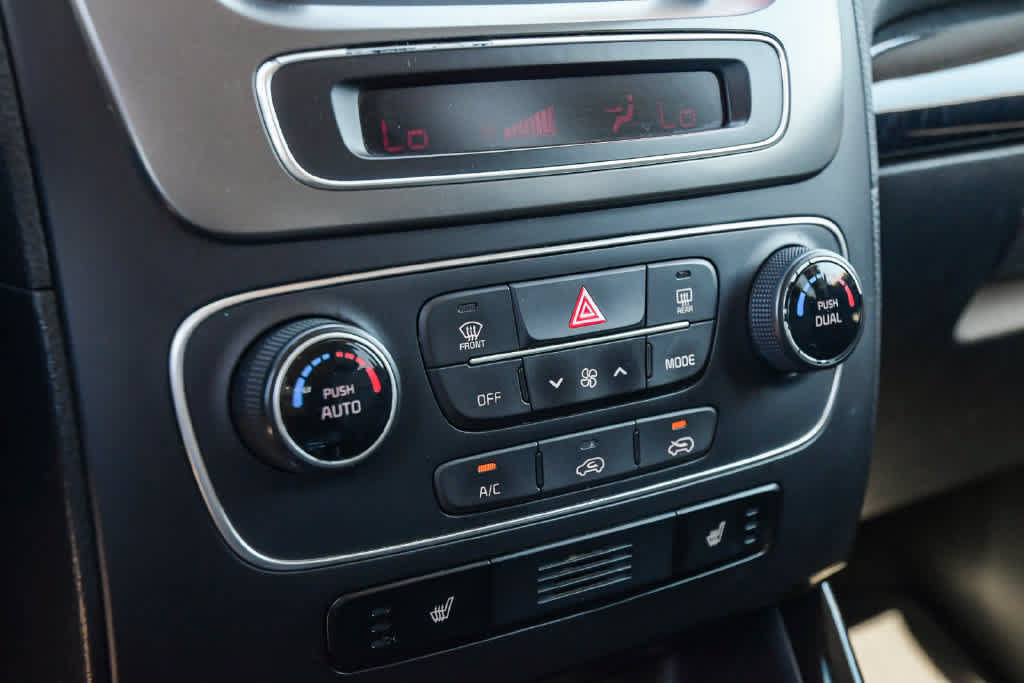 Used 2014 Kia Sorento LX w/ Premium Package FWD image 22