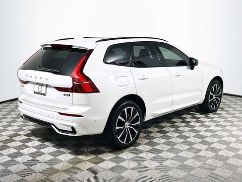 Certified 2025 Volvo XC60 B5 Plus w/ Protection Package Premier image 7