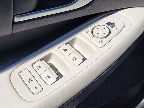 Used 2025 Hyundai Sonata SEL image 16