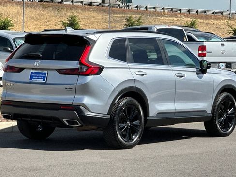Used 2023 Honda CR-V Sport Touring image 3