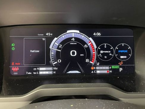 New 2026 Toyota Tundra Platinum w/ TRD Off-Road Package image 3