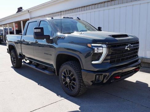 New 2026 Chevrolet Silverado 2500 LT w/ Trail Boss Package image 2