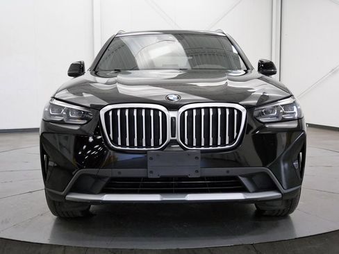Used 2024 BMW X3 xDrive30i w/ Premium Essential Package AWD/4WD image 2