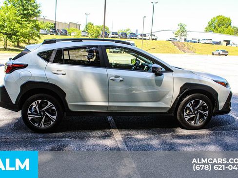 Used 2025 Subaru Crosstrek 2.5i Premium AWD/4WD image 6