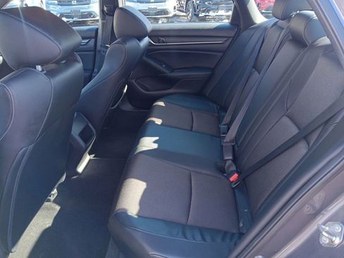 Certified 2018 Honda Accord Sport image 24