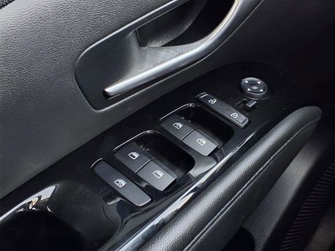 Certified 2023 Hyundai Tucson Limited w/ Cargo Package image 16