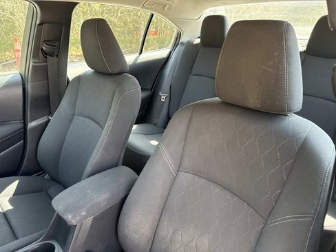 Used 2024 Toyota Corolla LE image 9
