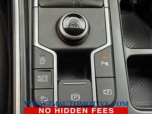 Used 2024 Kia Sorento S FWD image 34