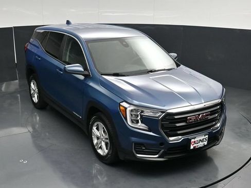 Used 2024 GMC Terrain SLE AWD/4WD image 50