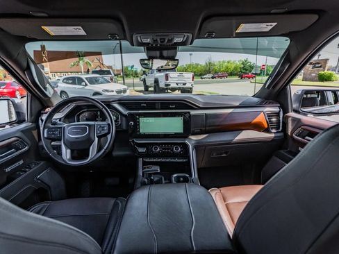Used 2023 GMC Sierra 1500 Denali w/ Denali Reserve Package RWD image 2