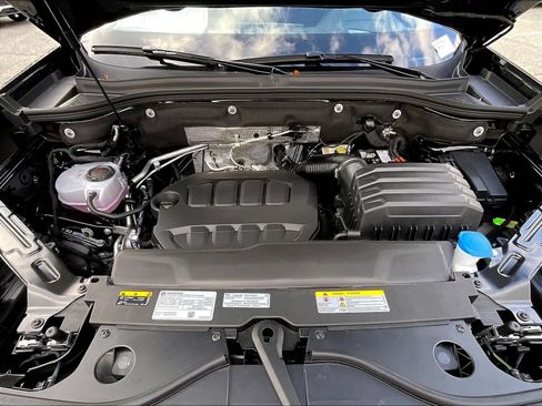 New 2026 Volkswagen Atlas Cross Sport SEL R-Line image 16