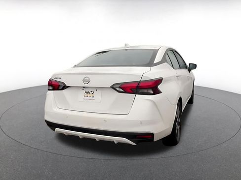 Used 2025 Nissan Versa SV image 15