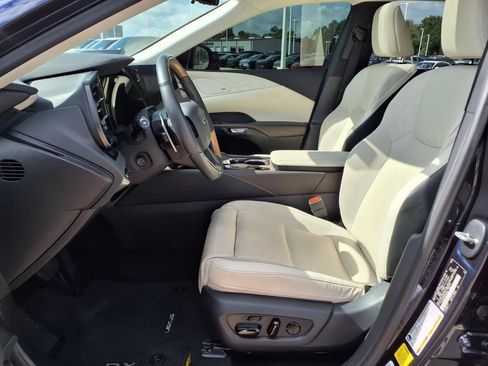 Used 2024 Lexus RX 350 AWD w/ Convenience Package image 18