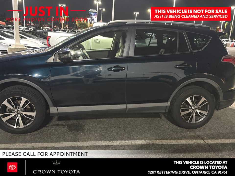 Used 2018 Toyota RAV4 XLE FWD image 6