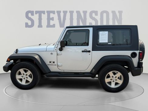 Used 2008 Jeep Wrangler X AWD/4WD image 2