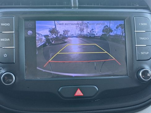 Certified 2023 Kia Soul LX image 22