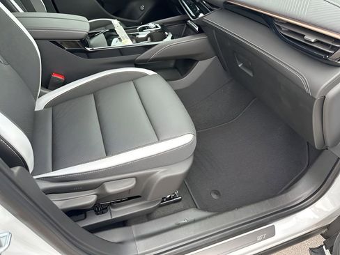 New 2026 Buick Envision Sport Touring image 16