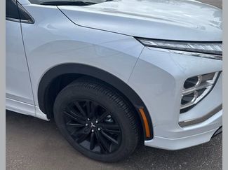 Used 2024 Mitsubishi Eclipse Cross SEL video 1