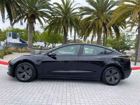 Used 2023 Tesla Model 3 Standard Range RWD image 6