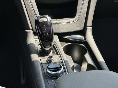 New 2026 Cadillac XT5 Premium Luxury w/ LPO, Floor Liner Package AWD/4WD image 4
