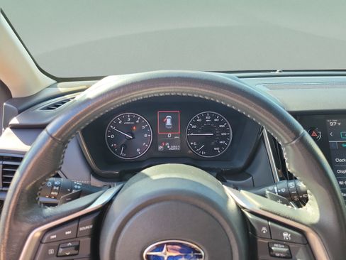 Used 2024 Subaru Outback Premium AWD/4WD image 15